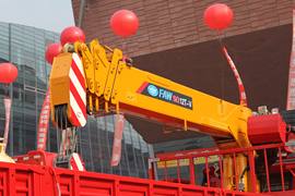 解放J6M&nbsp;随车吊上装图片