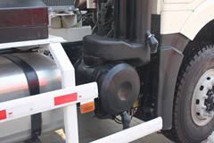 一汽解放 J6P 350马力 6X4 混凝土搅拌车(复合型)(CA5310GJBP66K2T4E)