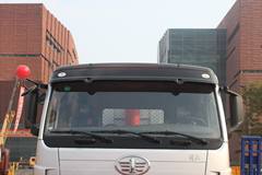 解放 奥威(J5P)重卡 330马力 6X6 4.6米自卸车(CA3250P2K2TA70E3)