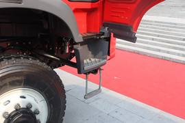 悍威J5M&nbsp;牵引车底盘                                                图片