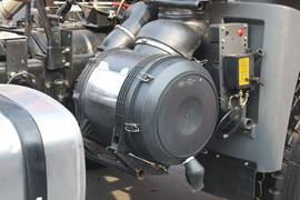 悍威J5M&nbsp;牵引车底盘                                                图片