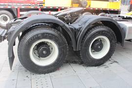 悍威J5M&nbsp;牵引车底盘                                                图片