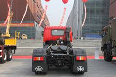 解放 悍威(J5M)重卡 380马力 6X6牵引车(CA4253P2K14T)