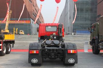 悍威J5M&nbsp;牵引车外观                                                图片