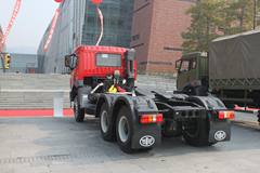 解放 悍威(J5M)重卡 380马力 6X6牵引车(CA4253P2K14T)