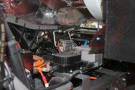 翼狮&nbsp;电动牵引车底盘图片