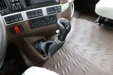 �������� ����T5�ؿ� 400���� 6X4��ͷǣ����ͼƬ