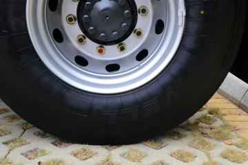 �������� ����T5�ؿ� 400���� 6X4��ͷǣ����ͼƬ
