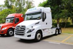 东风柳汽 乘龙T7重卡 560马力 6X4长头牵引车(国六)(L4级自动驾驶)