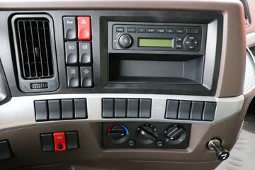 �������� ����H5�ؿ� 350���� 4X2 ǣ����(����)(LZ4184H5AC1)ͼƬ