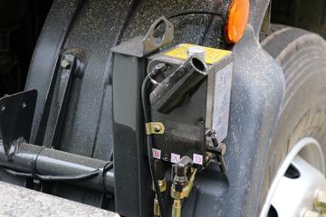 �������� ����H5�ؿ� 350���� 4X2 ǣ����(����)(LZ4184H5AC1)ͼƬ