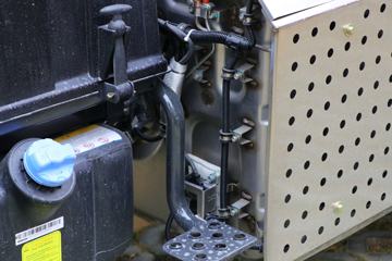 �������� ����H5�ؿ� 350���� 4X2 ǣ����(����)(LZ4184H5AC1)ͼƬ