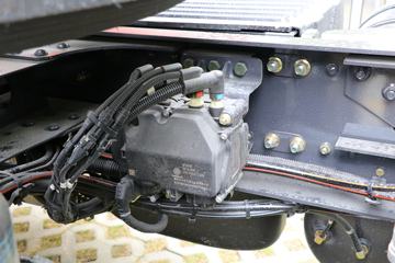 �������� ����H5�ؿ� 350���� 4X2 ǣ����(����)(LZ4184H5AC1)ͼƬ