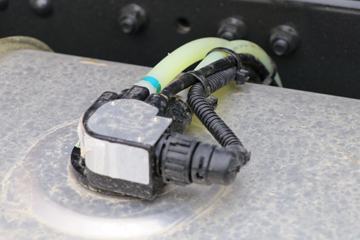 �������� ����H5�ؿ� 350���� 4X2 ǣ����(����)(LZ4184H5AC1)ͼƬ