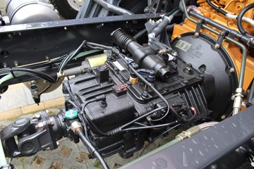 �������� ����H5�п� 200���� 4X2 �Ű���ʽ�ػ�������ͼƬ