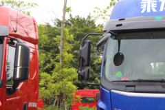 东风柳汽 乘龙H5中卡 230马力 4X2 9.7米厢式载货车(国六)(LZ5180XXYH5AC2)