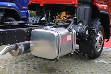 �������� ����H5�п� 200���� 4X2 �Ű���ʽ�ػ�������ͼƬ