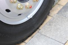 东风柳汽 乘龙H5中卡 230马力 4X2 9.7米厢式载货车(国六)(LZ5180XXYH5AC2)