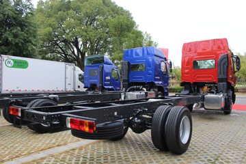 �������� ����H5�п� 200���� 4X2 �Ű���ʽ�ػ�������ͼƬ