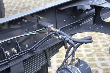 �������� ����H5�п� 200���� 4X2 �Ű���ʽ�ػ�������ͼƬ