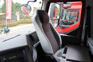 �������� ����H5�п� 200���� 4X2 �Ű���ʽ�ػ�������ͼƬ