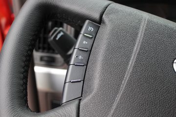 �������� ����H5�п� 200���� 4X2 �Ű���ʽ�ػ�������ͼƬ