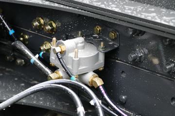 �������� ����H7 400���� 6X4 5.8����ж��(����)(LZ3250H7DC1)ͼƬ