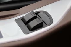 东风柳汽 乘龙H5中卡 260马力 6X2 9.7米栏板载货车(LZ1251H5CB1) 东风柳汽 乘龙H5中卡 260马力 6X2 9.7米栏板载货车(LZ1251H5CB1)