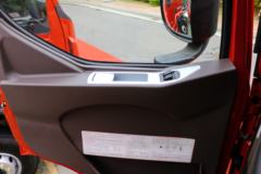 东风柳汽 乘龙H5中卡 260马力 6X2 9.7米栏板载货车(LZ1251H5CB1) 东风柳汽 乘龙H5中卡 260马力 6X2 9.7米栏板载货车(LZ1251H5CB1)