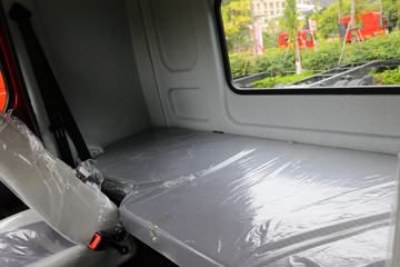 �������� ����H5�п� 270���� 4X2 9.6����ʽ�ػ���ͼƬ