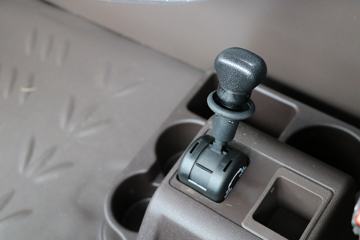 �������� ����H5�п� 270���� 4X2 9.6����ʽ�ػ���ͼƬ