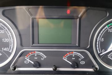 �������� ����H5�п� 270���� 4X2 9.6����ʽ�ػ���ͼƬ
