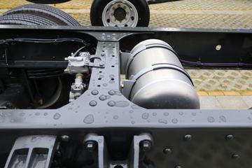 �������� ����H5�п� 270���� 4X2 9.6����ʽ�ػ���ͼƬ