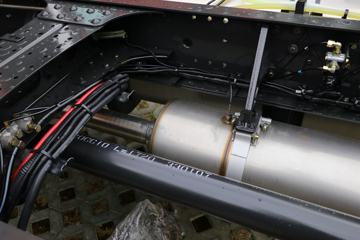 �������� ����H5�п� 270���� 4X2 9.6����ʽ�ػ���ͼƬ