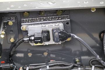 �������� ����H5�п� 270���� 4X2 9.6����ʽ�ػ���ͼƬ