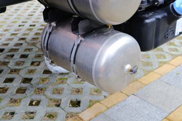 �������� ����H5�п� 270���� 4X2 9.6����ʽ�ػ���ͼƬ