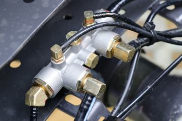 �������� ����H7�ؿ� 460���� 6X4 LNGǣ����(����)ͼƬ