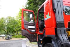 东风柳汽 乘龙H7 400马力 8X4 8米LNG自卸车(国六)(LZ3310H7FM2)