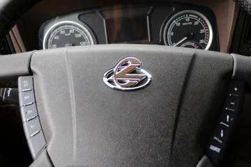 �������� ����H7�ؿ� 2019�� 460���� 8X4 9.6���ػ�������ͼƬ