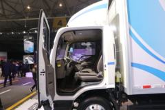 欧马可 智蓝 4.5T 4.14米单排纯电动厢式运输车(BJ5045XXYEV3)(箱宽2.1米)104.7kWh