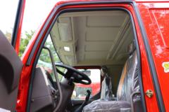 东风柳汽 新乘龙M3 220马力 6X2 5米自卸车(LZ3251M3CB1) 东风柳汽 新乘龙M3 220马力 6X2 5米自卸车(LZ3251M3CB1)