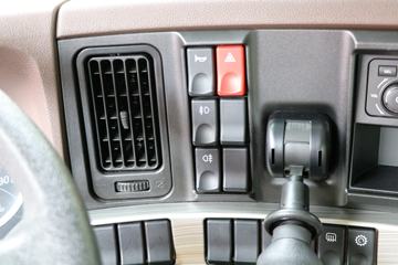 �������� ����H7 400���� 6X4 5.8����ж��(����)(LZ3250H7DC1)ͼƬ