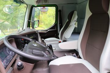 �������� ����H7 400���� 6X4 5.8����ж��(����)(LZ3250H7DC1)ͼƬ