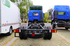 东风柳汽 新乘龙M3中卡 200马力 4X2 6.8米厢式载货车(国六)(LZ5180XXYM3AC1)