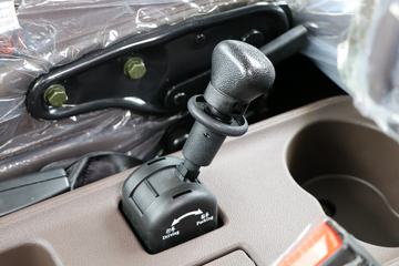 �������� �³���M3�п� 200���� 4X2 6.8����ʽ�ػ���(����)(LZ5180XXYM3AC1)ͼƬ