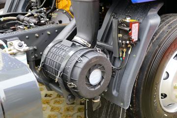 �������� �³���M3�п� 200���� 4X2 6.8����ʽ�ػ���(����)(LZ5180XXYM3AC1)ͼƬ