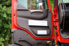 东风柳汽 乘龙H7 500马力 8X4 8.2米自卸车(高顶)(LZ3316H7FB)