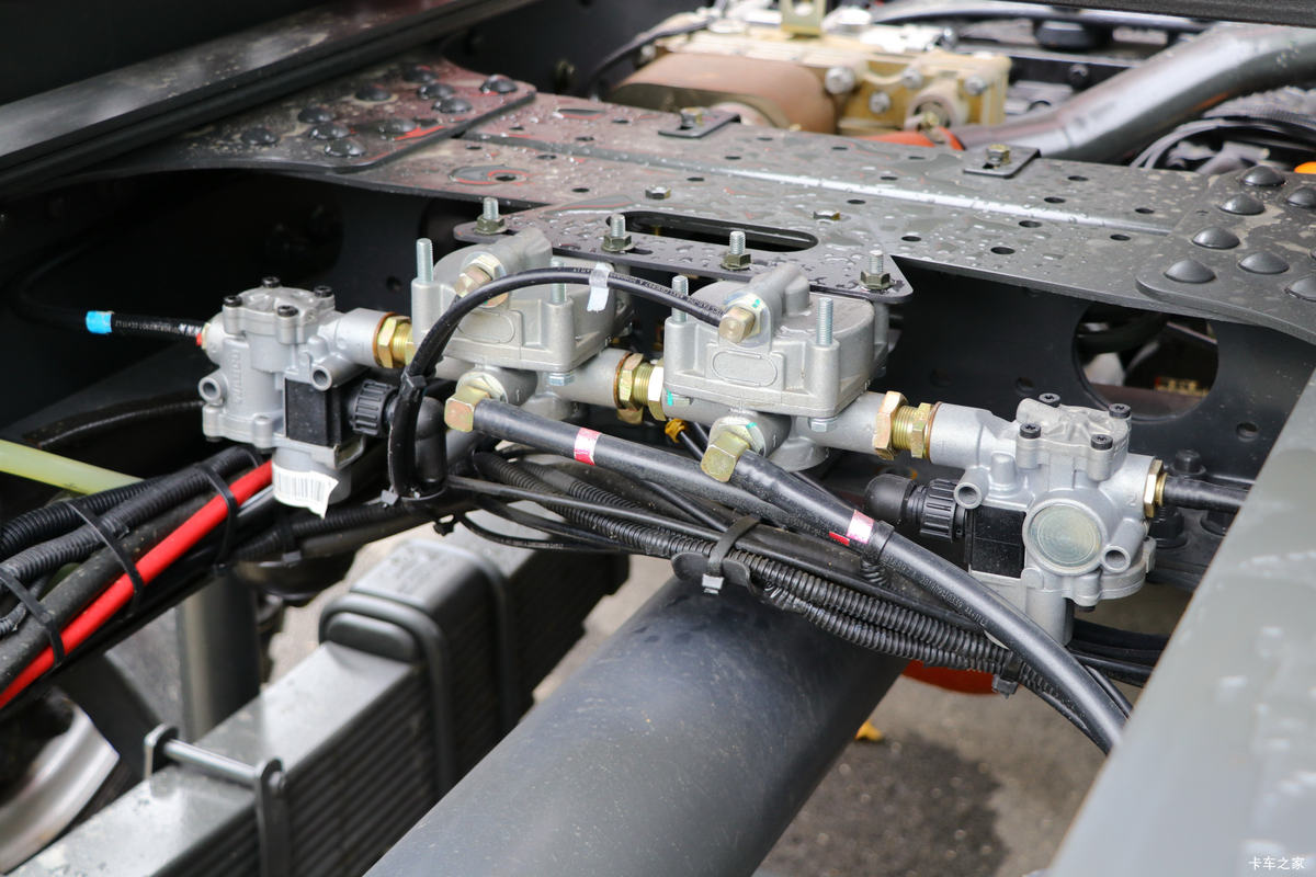  H7 500 8X4 8.2ж(߶)(LZ3316H7FB)                                                