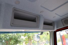 乘龙H5&nbsp;随车吊驾驶室图片