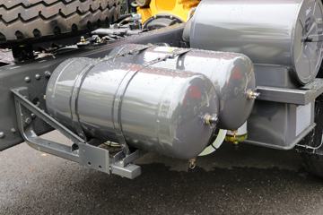 �������� ����H7 520���� 6X4 6����ж��(4050���)(LZ3254H7DB)ͼƬ